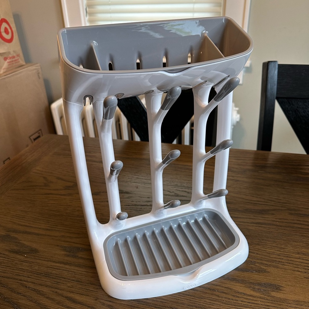 OXO TOT Space Saving Baby Bottle Drying Rack, Lightly Used